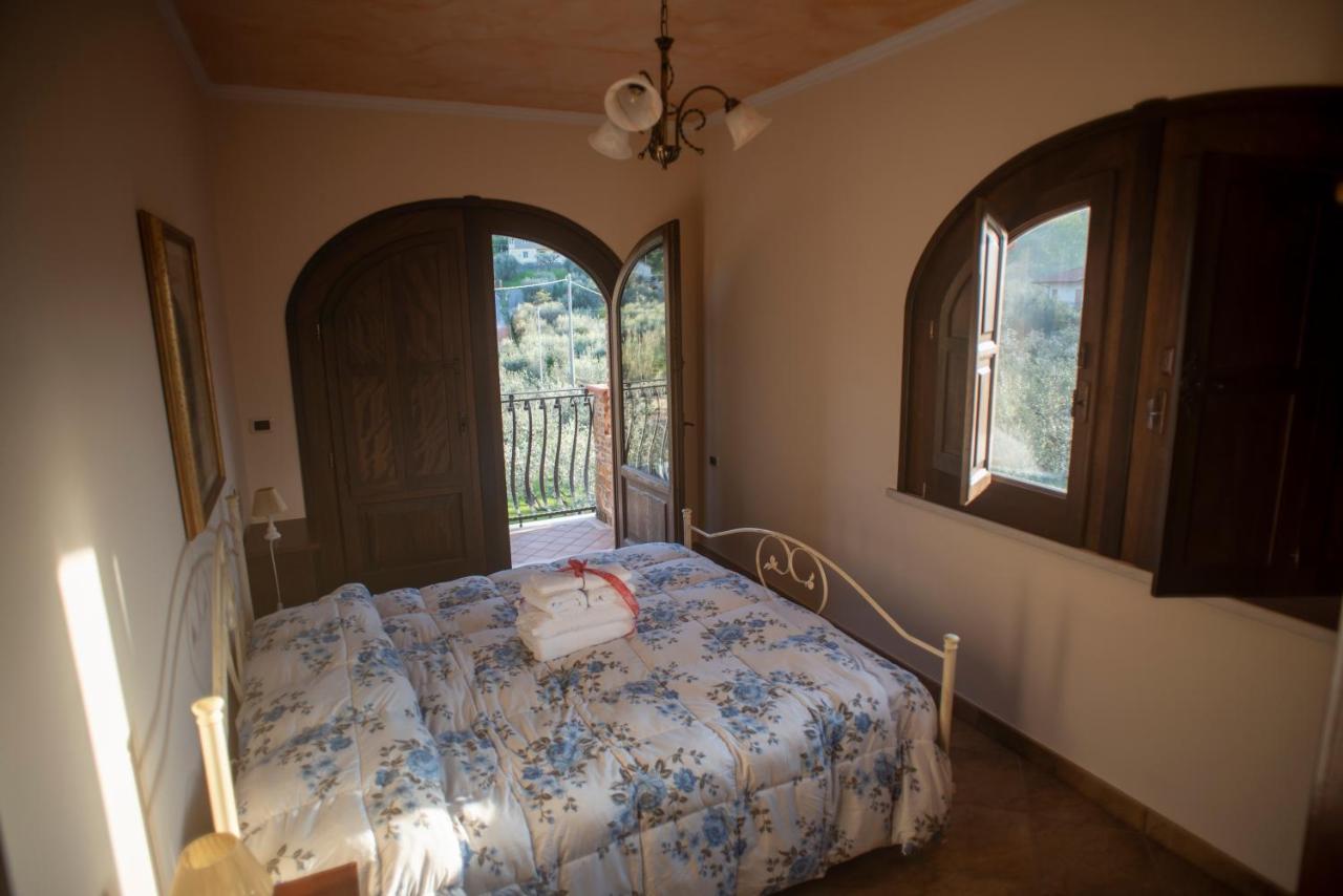 La Ginestra Otel Castel San Lorenzo Dış mekan fotoğraf
