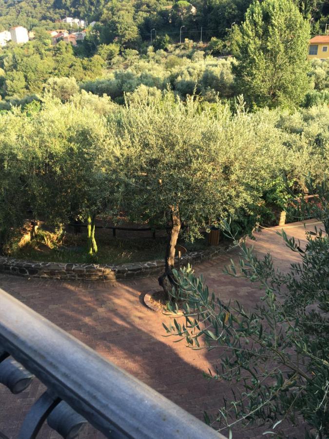 La Ginestra Otel Castel San Lorenzo Dış mekan fotoğraf