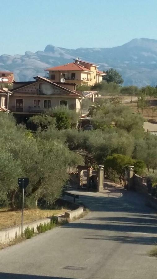 La Ginestra Otel Castel San Lorenzo Dış mekan fotoğraf